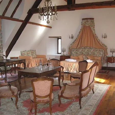 Château De La Colaissière Hotel 4*