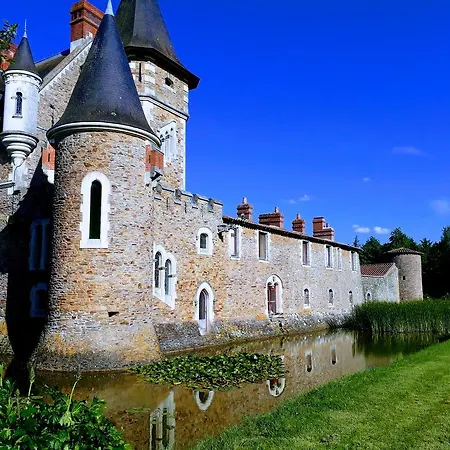 Chateau De La Colaissiere