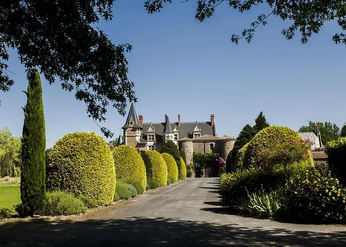 Chateau De La Colaissiere Szálloda