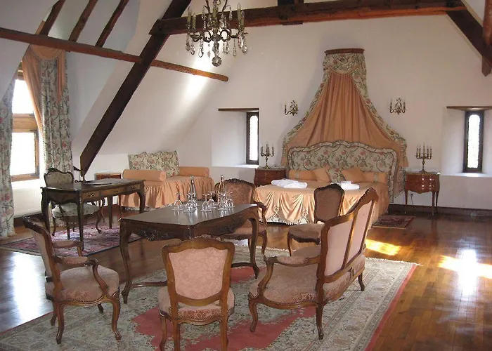 Chateau De La Colaissiere Szálloda 4*