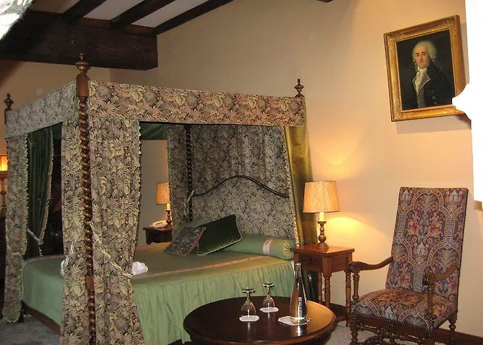 Chateau De La Colaissiere Szálloda